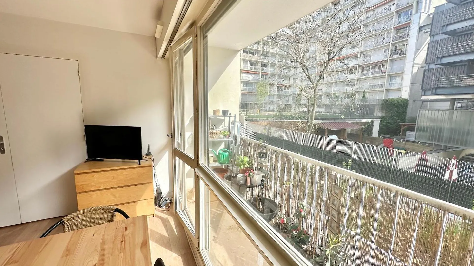 Le Cocon Parisien - Charme Et Lumiere Apartment  Paris